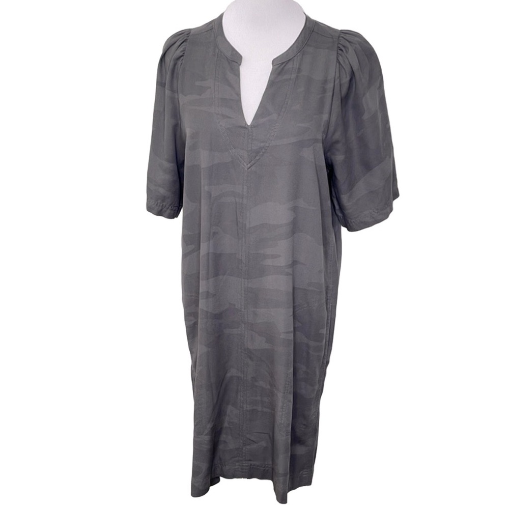 Splendid Casual Short Sleeve Camo Print Shift Dress With Pockets